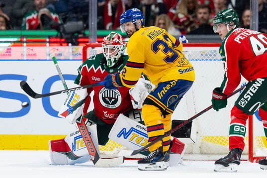 Frölundas målvakt Lars Johansson och Djurgårdens Marcus