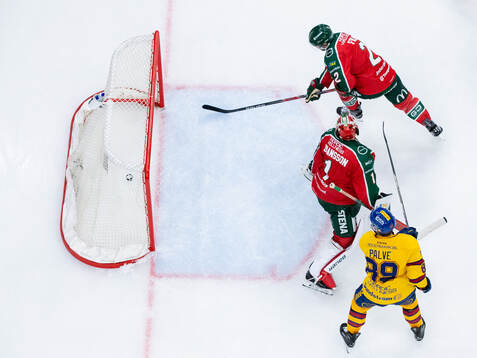 Djurgårdens Joseph Snively (ej i bild) kvitterar till 2-2