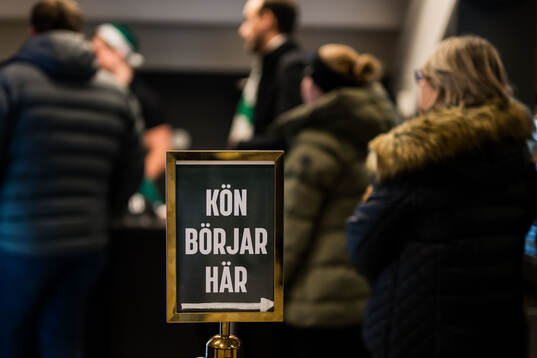 Skylt med ”Kön Börjar Här”
