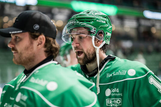 Rögles Lukas Ekeståhl-Jonsson jublar