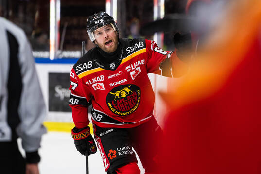 Luleås Linus Omark jublar
