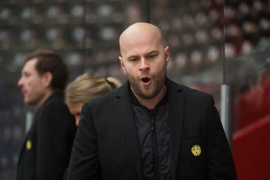 Brynäs tränare Filip Eriksson