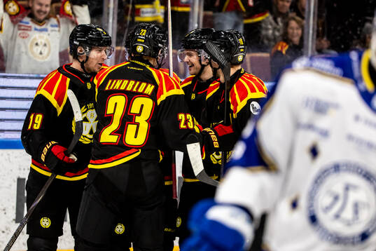 Brynäs Oskar Lindblom jubel