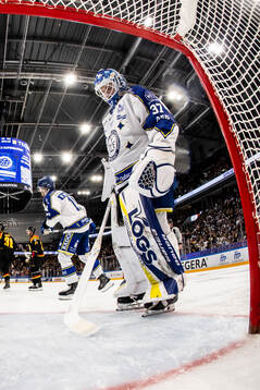 Leksands målvakt Jakob Hellsten deppar