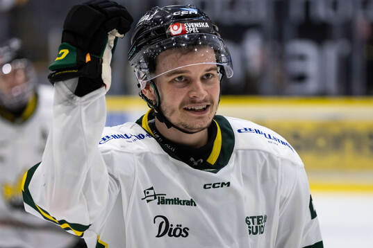 Östersunds Maksim Semjonov jublar