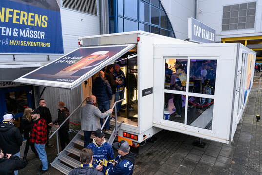 Norrlands Guld Tap trailer utanför Husqvarna Garden