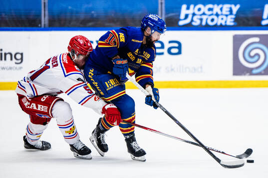 Timrås Anton Lander och Djurgårdens Oliver Kylington
