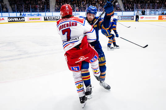 Timrås Marcus Hardegård och Djurgårdens Albin Grewe