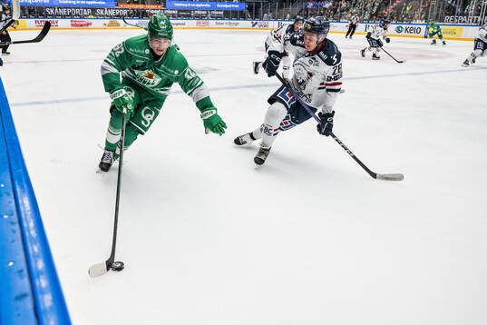 Rögles Isac Solberg och Linköpings Melvin Nilsson