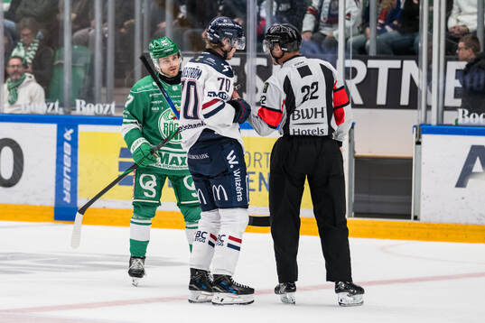 Rögles Leon Bristedt och Linköpings Fredrik Karlström i