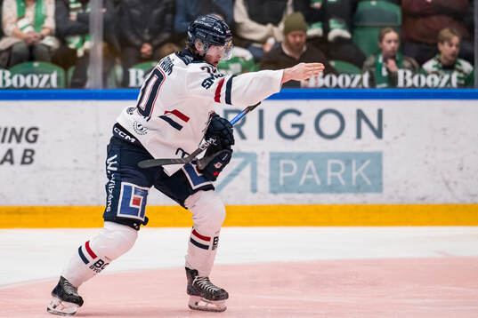 Linköpings Fredrik Karlström jublar