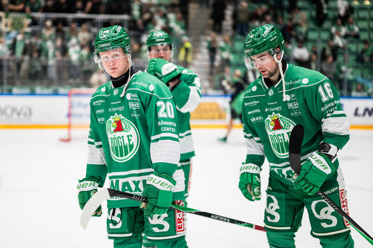 Rögles Marwin Jarbsjö och Lukas Ekeståhl-Jonsson deppar