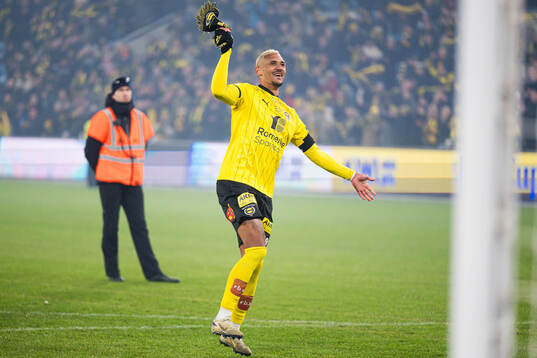 Ruben Gabrielsen of Lillestrøm celebrates