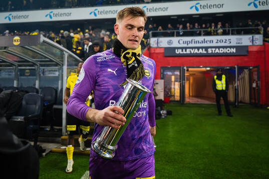 Goalkeeper Mads Hedenstad Christiansen of Lillestrøm