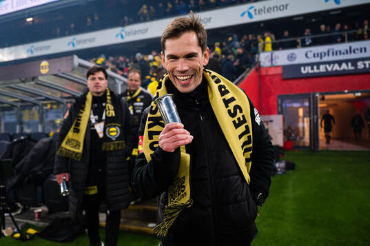 Assistant coach Eirik Mæland of Lillestrøm celebrates