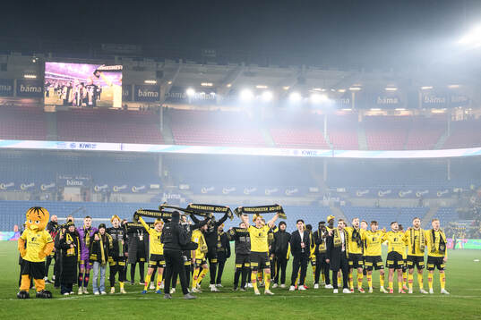 Players of Lillestrøm celebrate