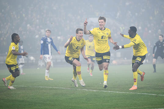 Markus Seehusen Karlsbakk of Lillestrøm celebrates