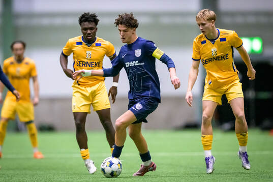 IFK Göteborgs Manassé Diallo och Nordsjällands Leutrim