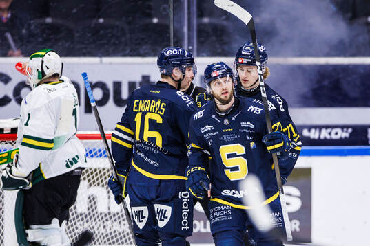 Södertäljes Daniel Norbe jublar