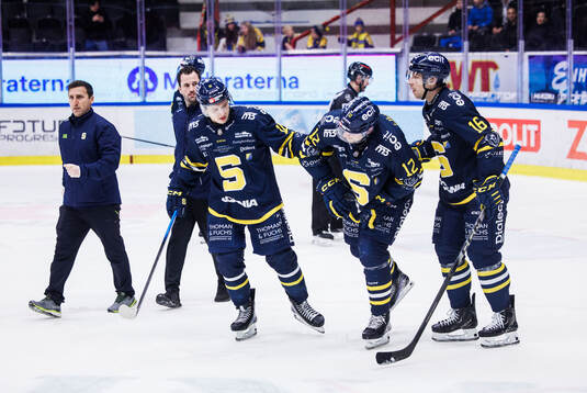 Södertäljes Viktor Liljegren har ont