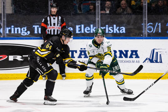 AIKs Edvin Isén och Björklövens Gustaf Kangas