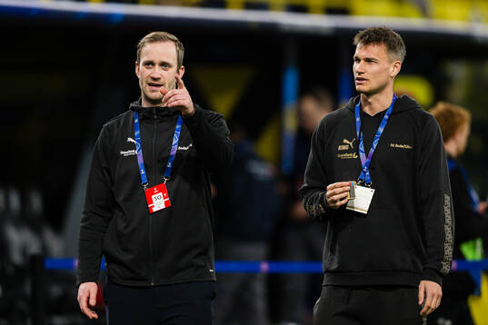Press officer Simen Pedersen and Odin Bjørtuft of