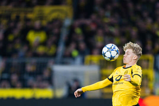 Daniel Svensson of Borussia Dortmund