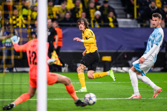 Fábio Silva of Borussia Dortmund