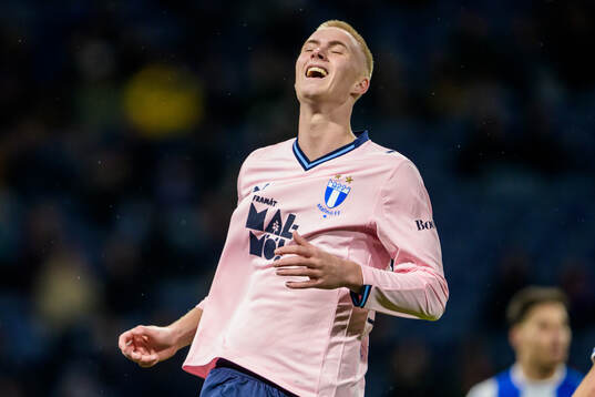 Daniel Gudjohnsen of Malmö FF looks dejected