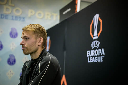 Oscar Lewicki of Malmö FF is being interviewed by the media