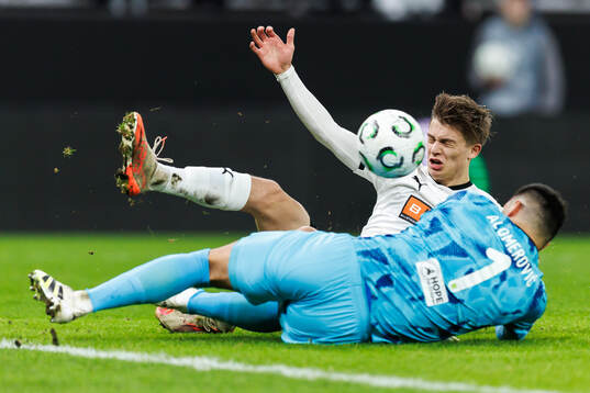 Adrian Svanbäck of Häcken and goalkeeper Zlatan