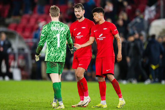 Goalkeeper Mathias Dyngeland, Fredrik Pallesen Knudsen and