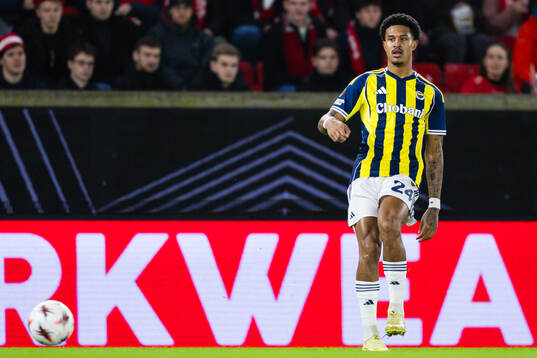 Jayden Oosterwolde of Fenerbahce