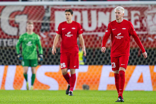 Thore Pedersen of Brann looks dejected