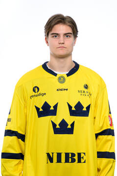 Felix Carell poses for a portrait