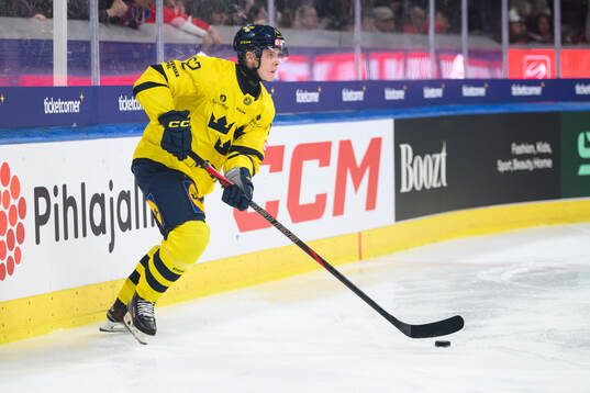 Isac Heens of Sweden in the ice hockey game between Finland