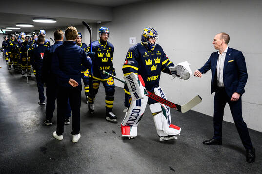 Goaltender Lars Johansson of Sweden