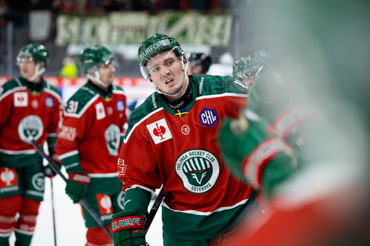 Max Lindholm of Frölunda celebrates