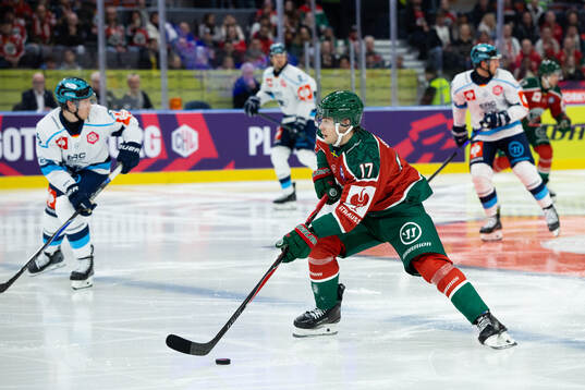 Isac Born of Frölunda
