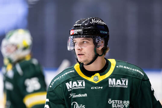 Östersunds Maksim Semjonov