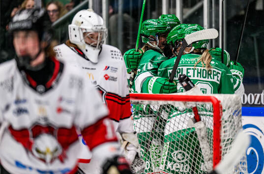 Rögles Emily Gustafson jublar