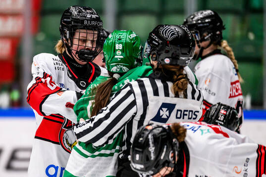 Malmös Sarah Stauning och Rögles Emma Rehn