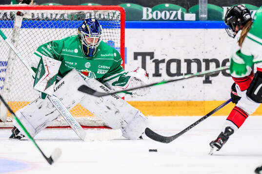 Rögles målvakt Viktorie Svejdova
