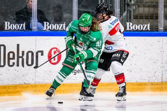 Rögles Sara Boucher och