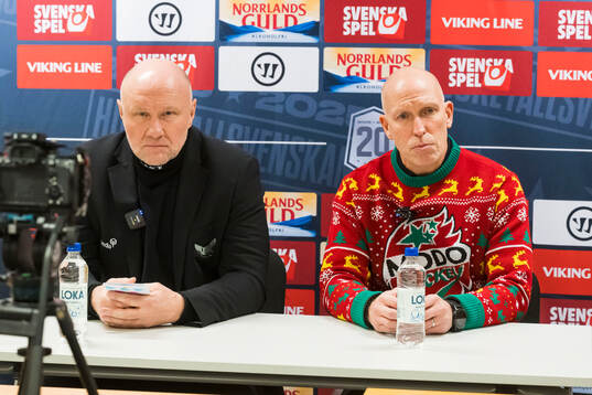 Västerås tränare Peter Andersson och Modos tränare