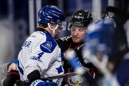 Leksands Tinus Luc Koblar och Malmö Redhawks Thomas Berg