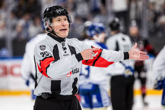Domare Tobias Björk