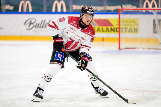 Örebros Sean Malone