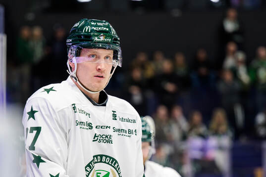 Färjestads Gabriel Carlsson
