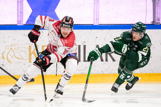 Örebros Sean Malone och Färjestads Gabriel Carlsson